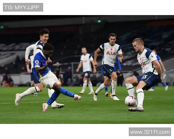 AC米兰巅峰对决再燃激情豪门碰撞演绎绿茵荣耀之战 AC米兰巅峰对决再燃激情豪门碰撞演绎绿茵荣耀之战