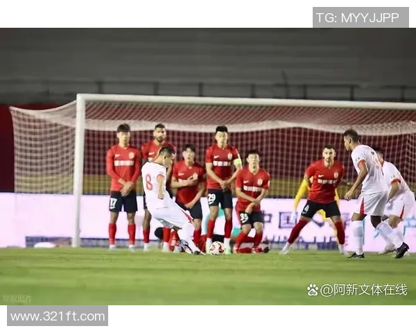 浙江队鏖战长春亚泰激烈对攻上演中超赛季焦点之战