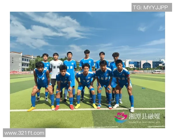 湘潭足球队奋勇拼搏展现实力 力争新赛季突破与辉煌 湘潭足球队奋勇拼搏展现实力 力争新赛季突破与辉煌