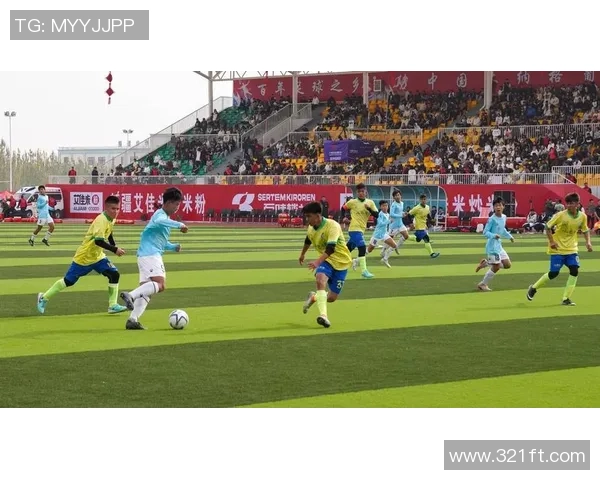 足球世界的风云变幻：从传奇球员到战术革新解析全景式赛事发展趋势