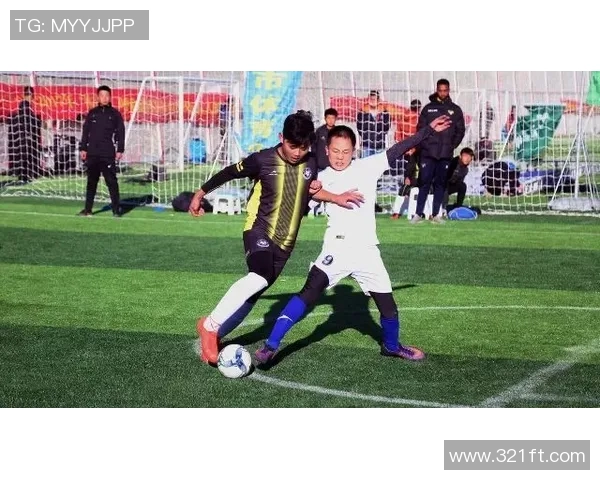 大力神杯全球巡展盛况空前球迷亲密接触足球梦想之旅